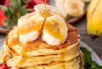 Fluffy Homemade Banana Pancakes with Maple Syrup