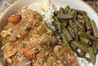 Slow Cooker Chicken Pot Roast with Potatoes and Carrots