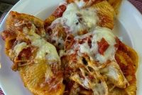 Baked Beef and Cream Cheese Stuffed Shells