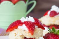 Classic Homemade Strawberry Shortcake Recipe
