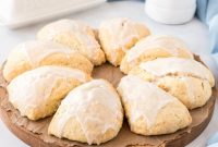 Flaky Buttery Vanilla Bean Scones Recipe