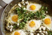Green Shakshuka Recipe: Spinach, Herbs and Poached Eggs