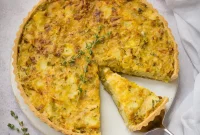Classic Vegan Homity Pie Recipe: Creamy Potato and Onion Tart