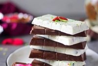 4 Unique Homemade Chocolate Bar Recipes with Creative Flavors