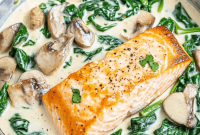 Creamy Salmon Florentine Skillet Recipe