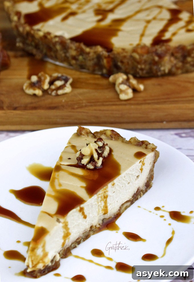 Vegan Maple Cream Tart Recipe with Silky Filling and Crunchy Crust 2 Raw Vegan Maple Cream Tart