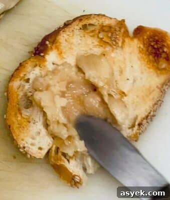 Roasted Garlic Spread on Bread