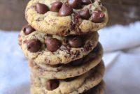 Chocolate Chip Cookies with Brownie Brittle Crunch