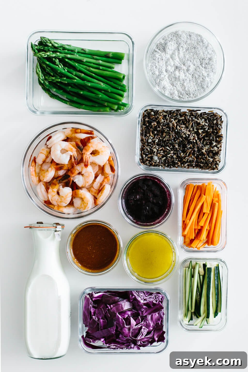 Take advantage of fresh, seasonal produce in this healthy meal prep for spring guide. With 11 ingredients meal prepped you can make a variety of healthy recipes.
