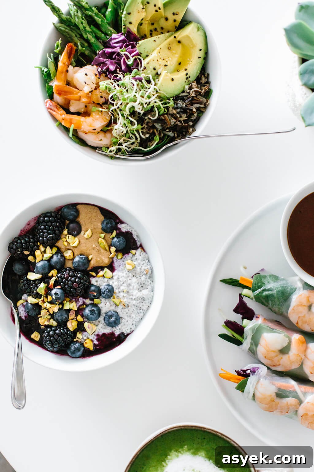 Take advantage of fresh, seasonal produce in this healthy meal prep for spring guide. With 11 ingredients meal prepped you can make a variety of healthy recipes.