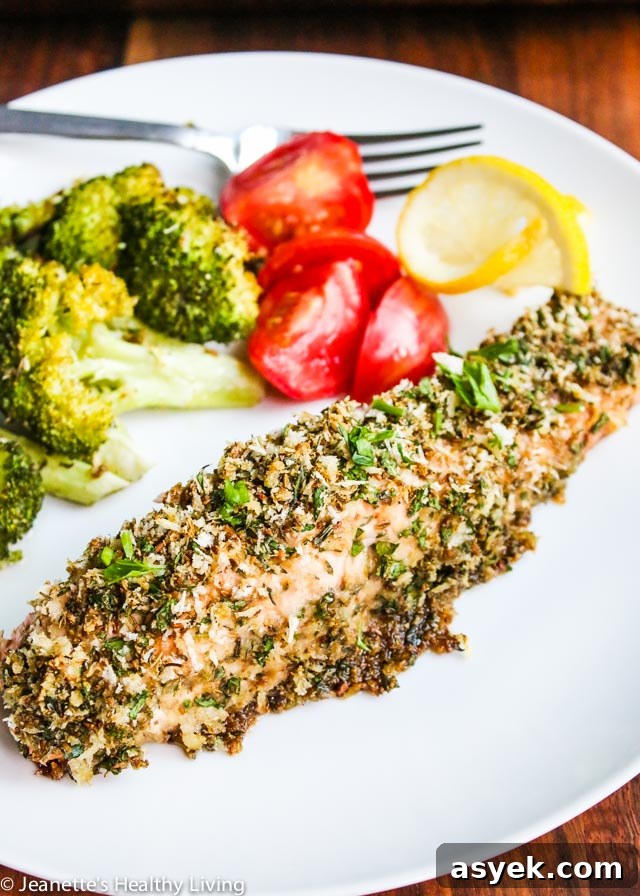 Fennel Crusted Baked Salmon and Broccoli - this easy, fast, delicious and healthy one-pan dinner recipe cooks in just 20 minutes