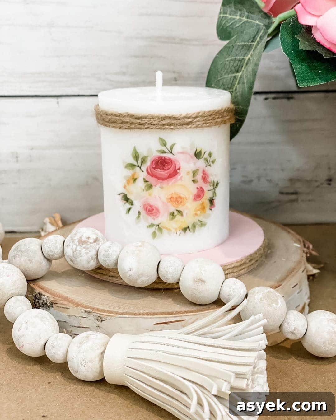 Floral Vintage Candle