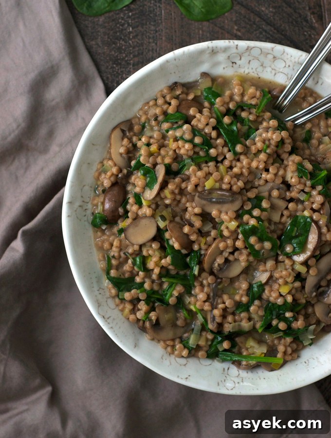 Creamy Israeli Couscous Risotto with Mushrooms and Spinach 2 Israeli Couscous Risotto with Mushrooms and Spinach