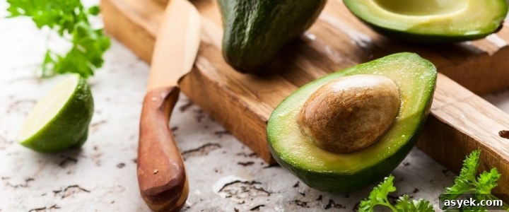 5 Surprising Health Benefits of Avocado 2 what is avocado? avocado health benefits and nutrition info