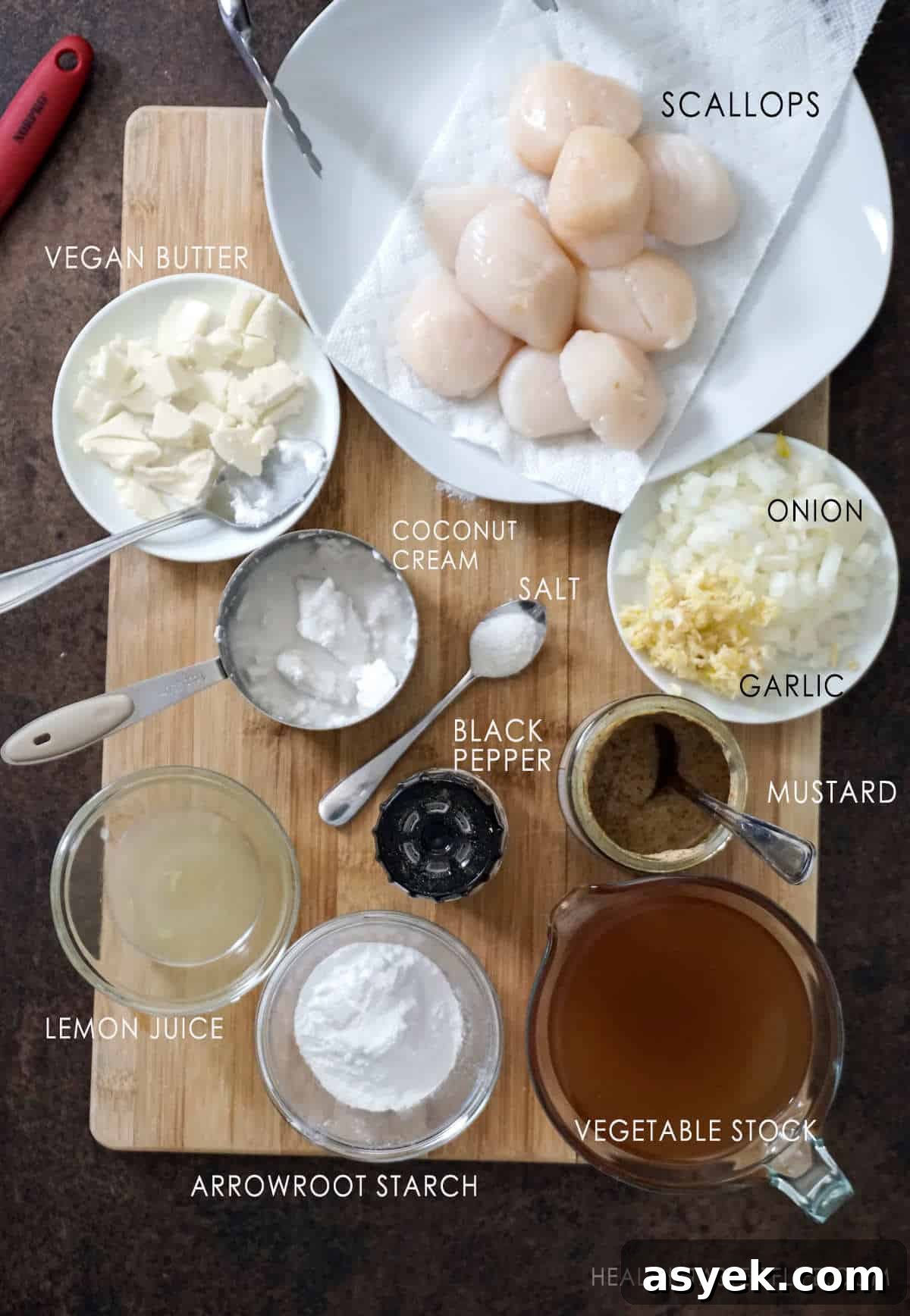 Whole30 Scallops with Dairy-Free Cream Sauce 5 Ingredients for making scallops in a dairy free cream sauce.